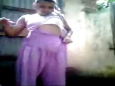 மேடிசன் ஸ்காட் அற்புதமான எண்ணெய்களைக் கொண்டுள்ளார்